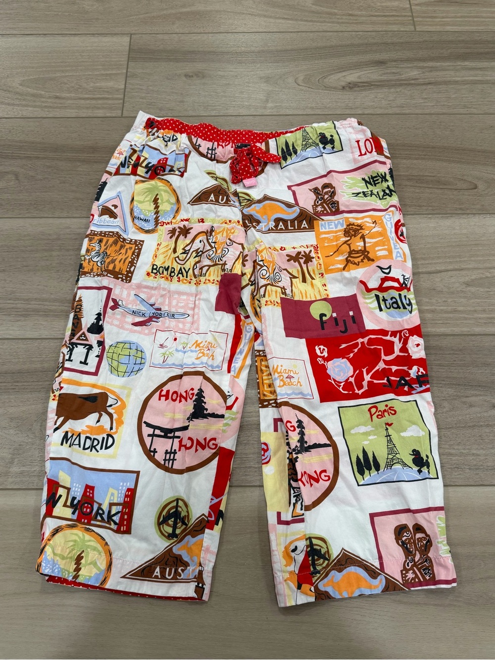 Nick and Nora world travel pajama pants Size L
